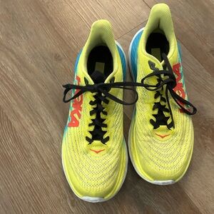Hoka One One Mach 5 running shoes